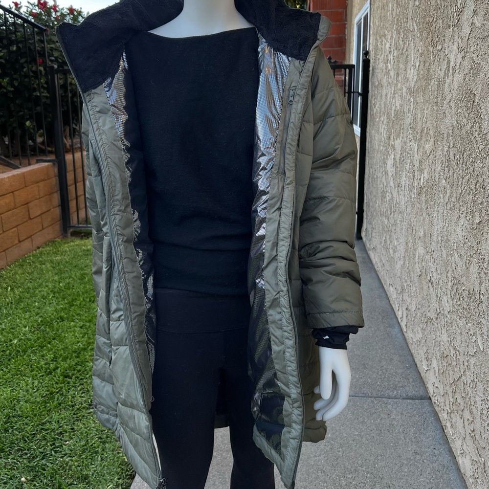 Columbia sportswear company / women puffer long jacket - Picture 4 of 8